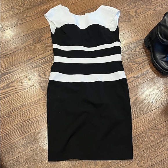 Ralph Lauren Dresses & Skirts - Lauren 4 Elegant Black and White Women's Dress